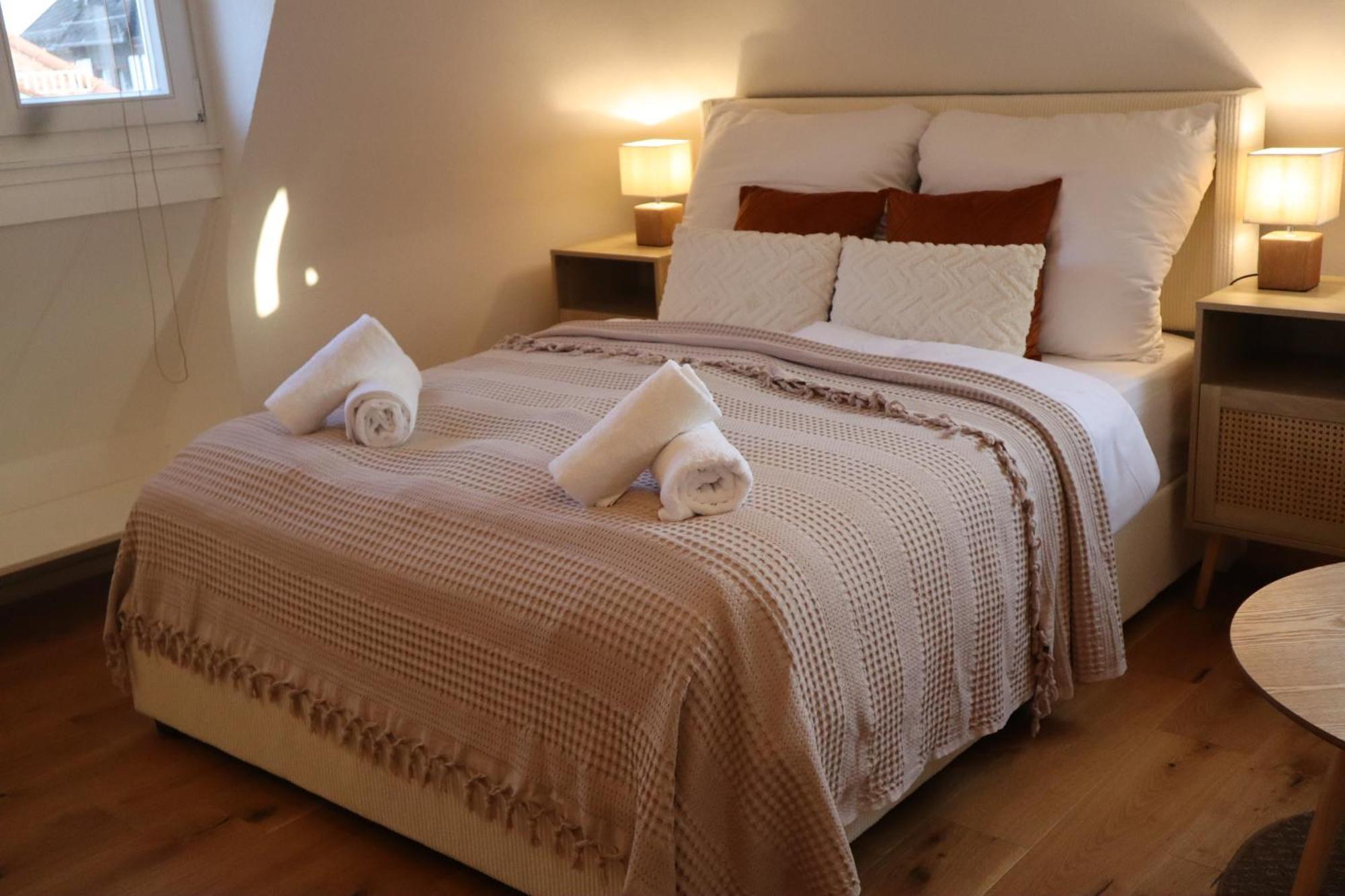 Gemuetliches Boho Studio Apartment In Der Altstadt Kronbergs Kronberg im Taunus Buitenkant foto